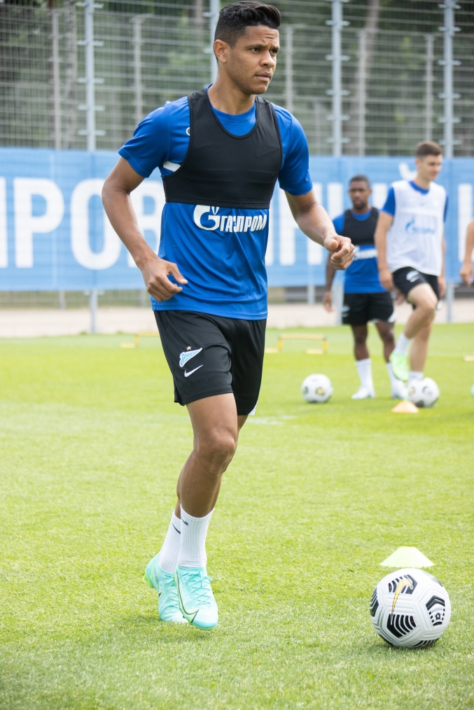 Первые «Газпром»-тренировочные сборы «Зенита»: 24 июня, утреняя тренировка