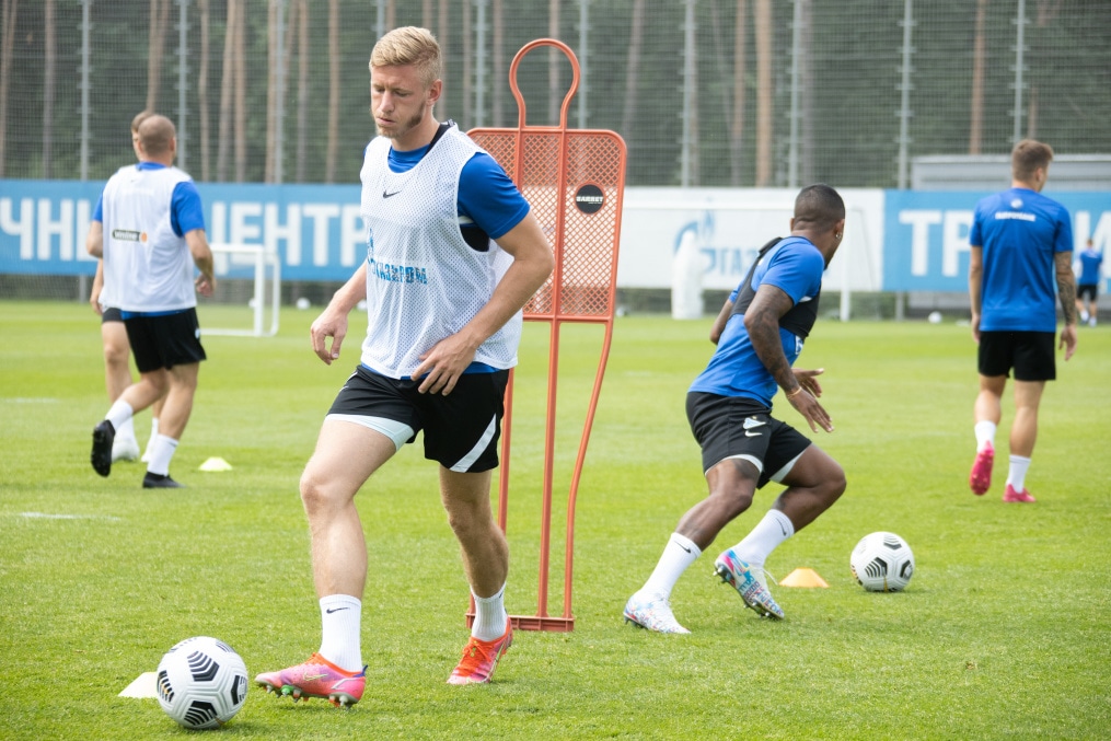Первые «Газпром»-тренировочные сборы «Зенита»: 24 июня, утреняя тренировка