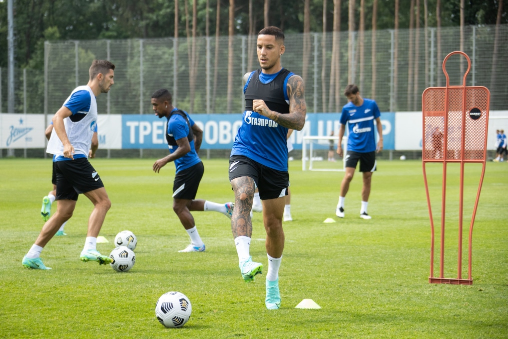 Первые «Газпром»-тренировочные сборы «Зенита»: 24 июня, утреняя тренировка