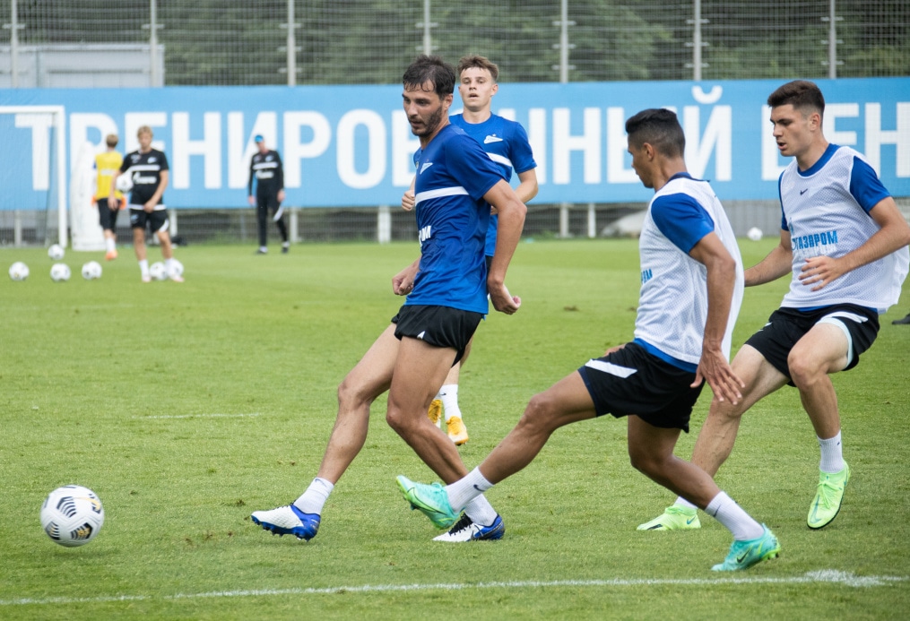 Первые «Газпром»-тренировочные сборы «Зенита»: 24 июня, утреняя тренировка