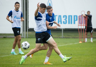 Первые «Газпром»-тренировочные сборы «Зенита»: 24 июня, утреняя тренировка