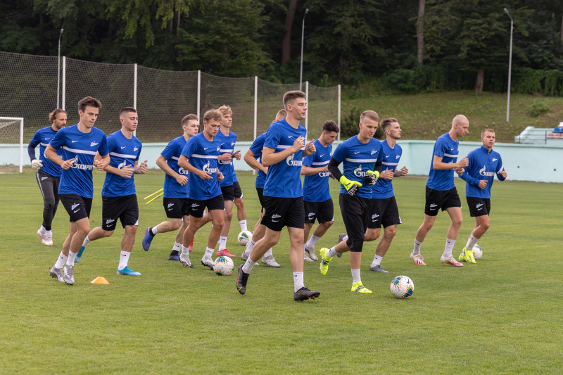 «Газпром» — тренировочные сборы «Зенита»-2 в Железноводске: 3 июля, вечерняя тренировка