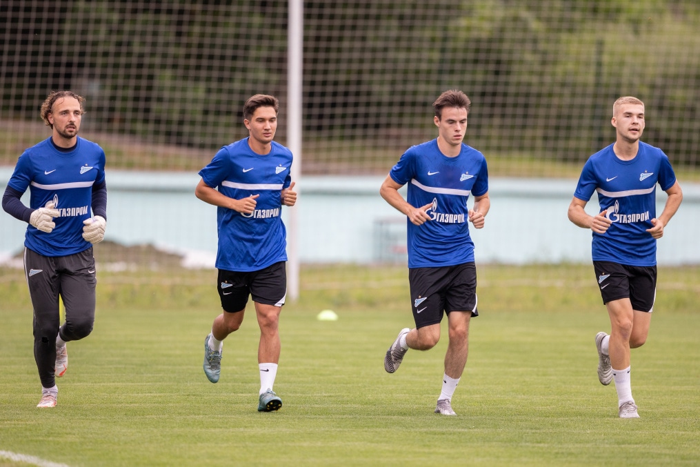 «Газпром» — тренировочные сборы «Зенита»-2 в Железноводске: 3 июля, вечерняя тренировка