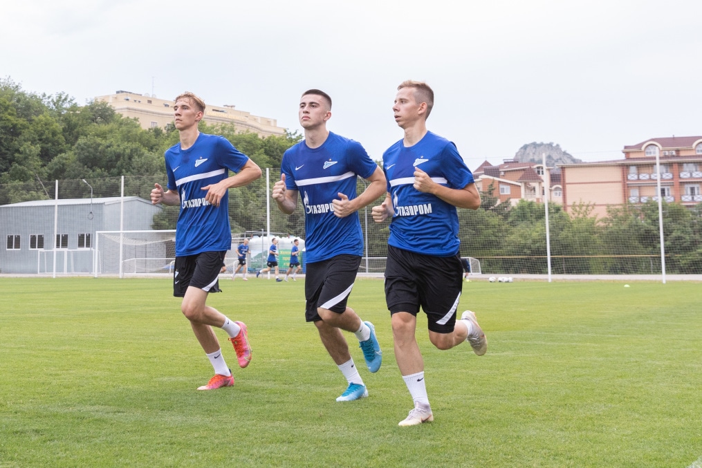 «Газпром» — тренировочные сборы «Зенита»-2 в Железноводске: 3 июля, вечерняя тренировка