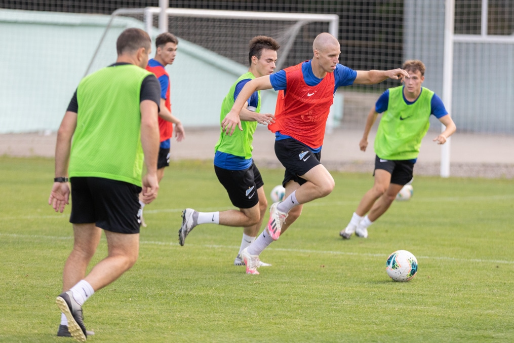 «Газпром» — тренировочные сборы «Зенита»-2 в Железноводске: 3 июля, вечерняя тренировка