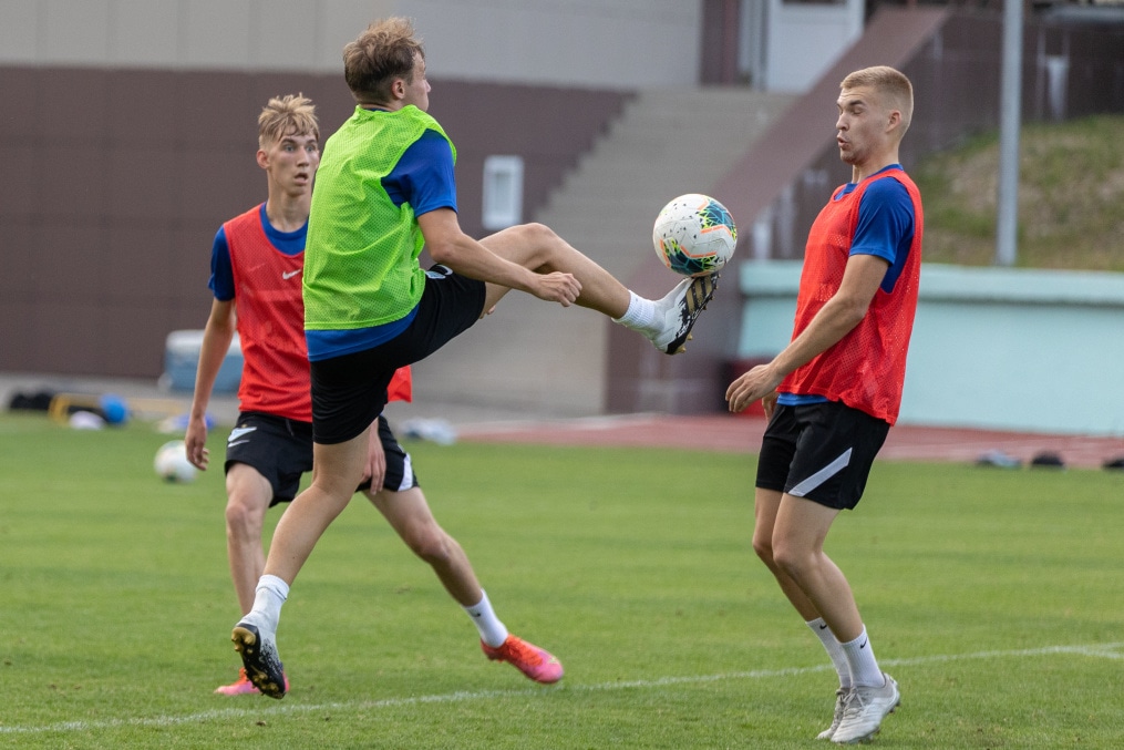 «Газпром» — тренировочные сборы «Зенита»-2 в Железноводске: 3 июля, вечерняя тренировка