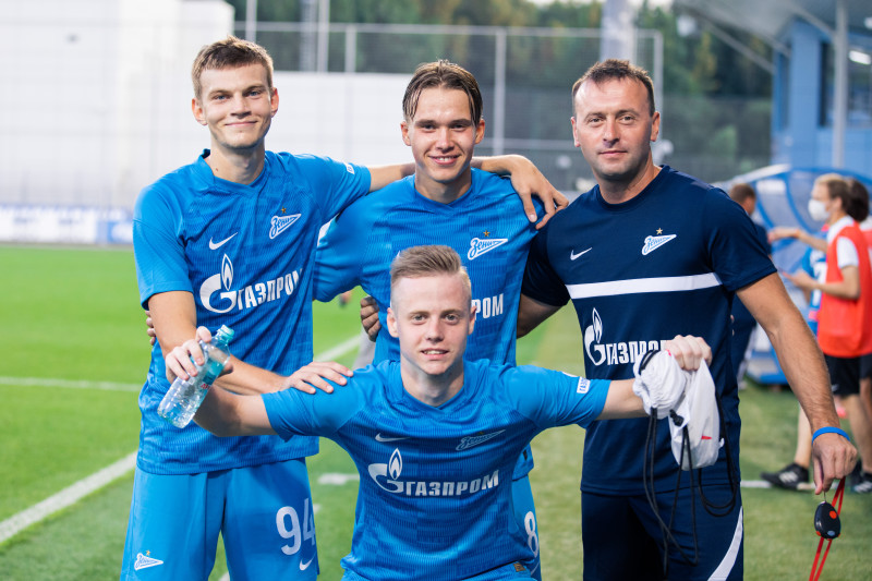 Молодежное первенство 2021/22, «Зенит»-м — «Химки»-м