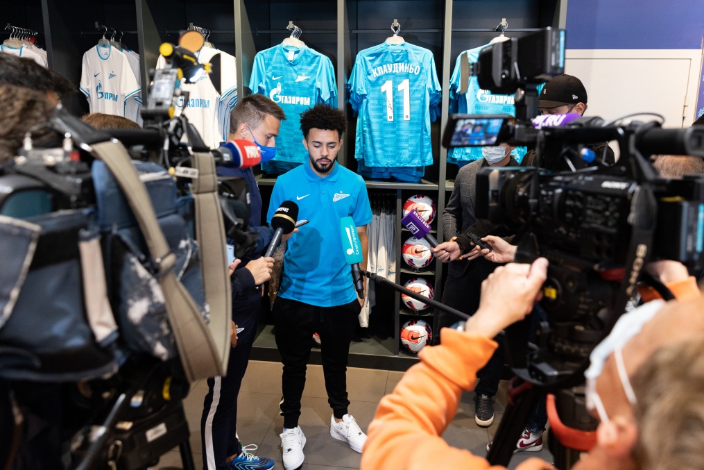 Презентация новичка «Зенита» Клаудиньо