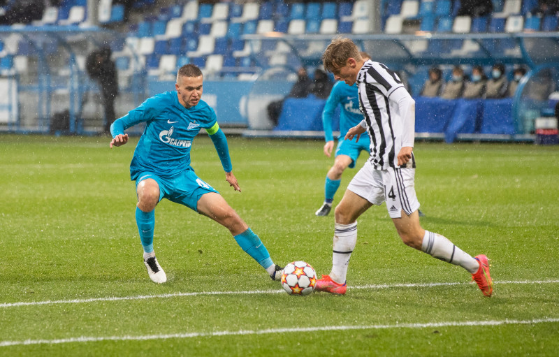 Юношеская Лига УЕФА 2021/22, «Зенит»-м — «Ювентус»-м