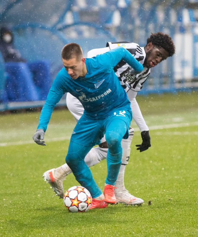 Юношеская Лига УЕФА 2021/22, «Зенит»-м — «Ювентус»-м