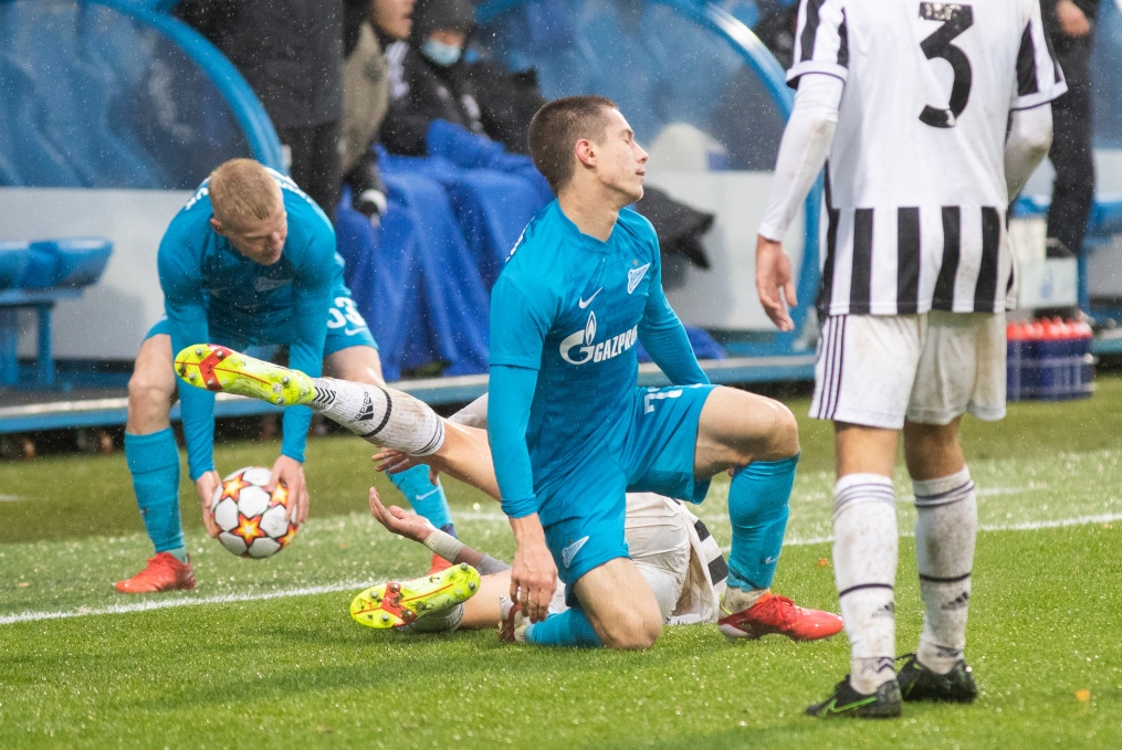 Юношеская Лига УЕФА 2021/22, «Зенит»-м — «Ювентус»-м