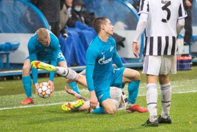 Юношеская Лига УЕФА 2021/22, «Зенит»-м — «Ювентус»-м