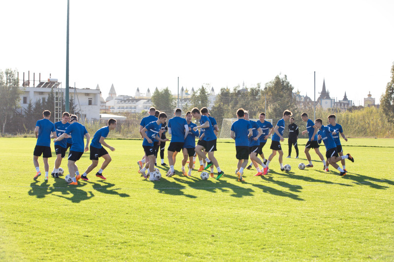 Сборы «Зенита»-м в Турции: 5 февраля, вечерняя тренировка