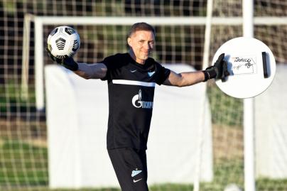 Сборы «Зенита»-м в Турции: 5 февраля, вечерняя тренировка