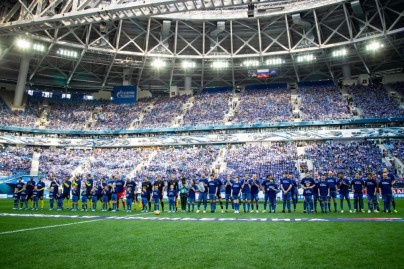 Акция «Аутизм — не болезнь» перед матчем «Зенит» — «Анжи»