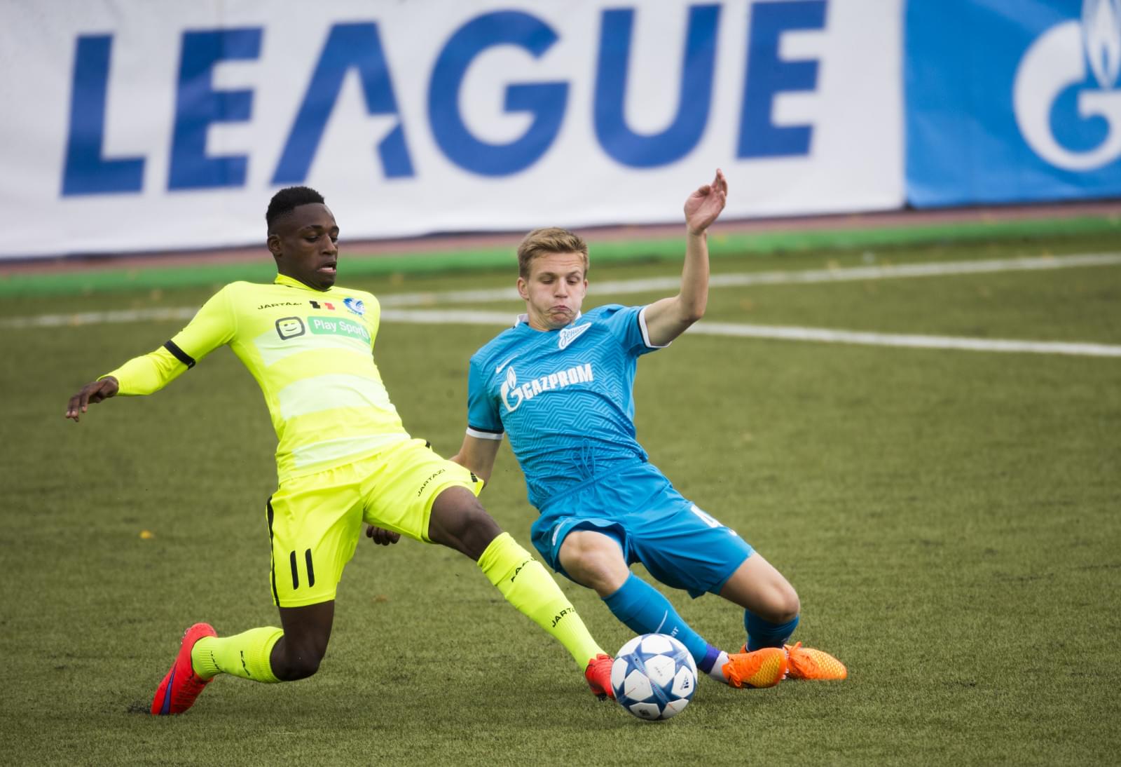 Юношеская Лига УЕФА 2015/16, «Зенит» — «Гент»