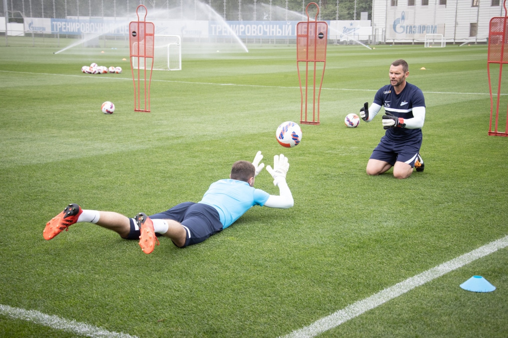 «Газпром» — тренировочные сборы в Петербурге: 14 июня, утренняя тренировка