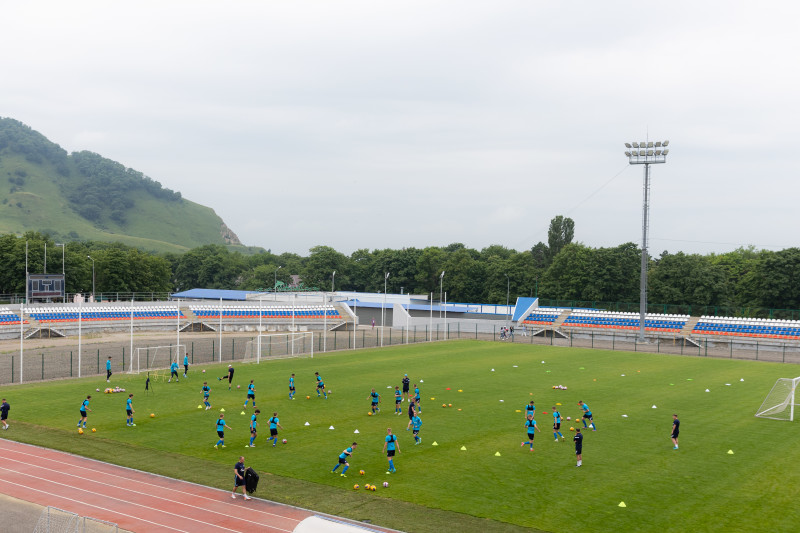 «Газпром» — тренировочные сборы «Зенита»-м в Ставропольском крае: 26 июня, утренняя тренировка