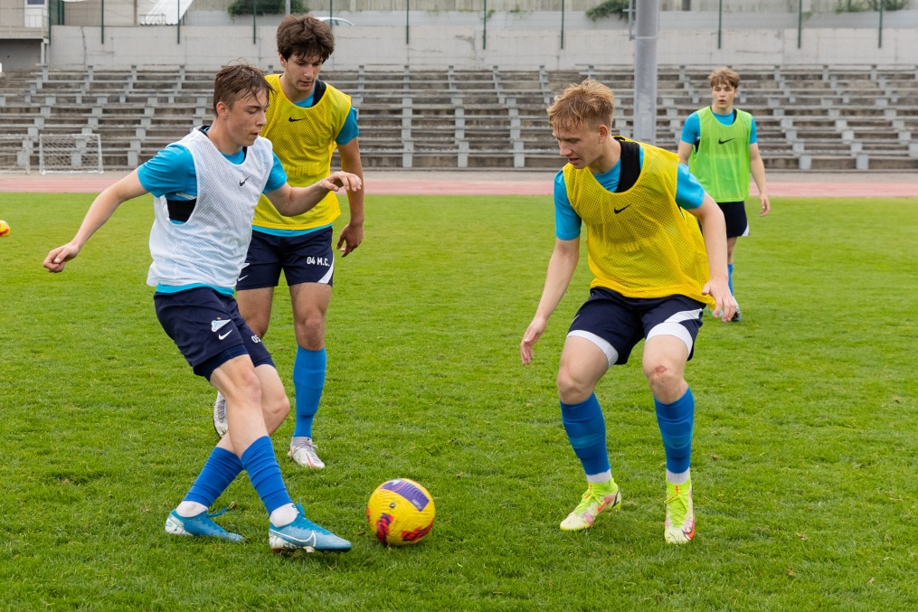 «Газпром» — тренировочные сборы «Зенита»-м в Ставропольском крае: 26 июня, утренняя тренировка