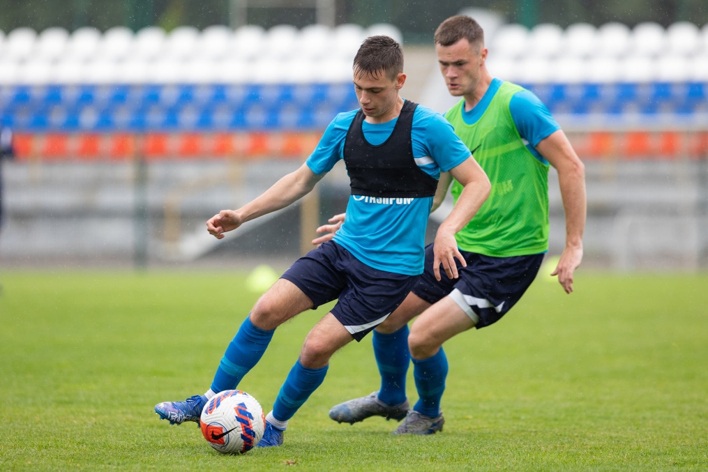 «Газпром» — тренировочные сборы «Зенита»-м в Ставропольском крае: 26 июня, утренняя тренировка