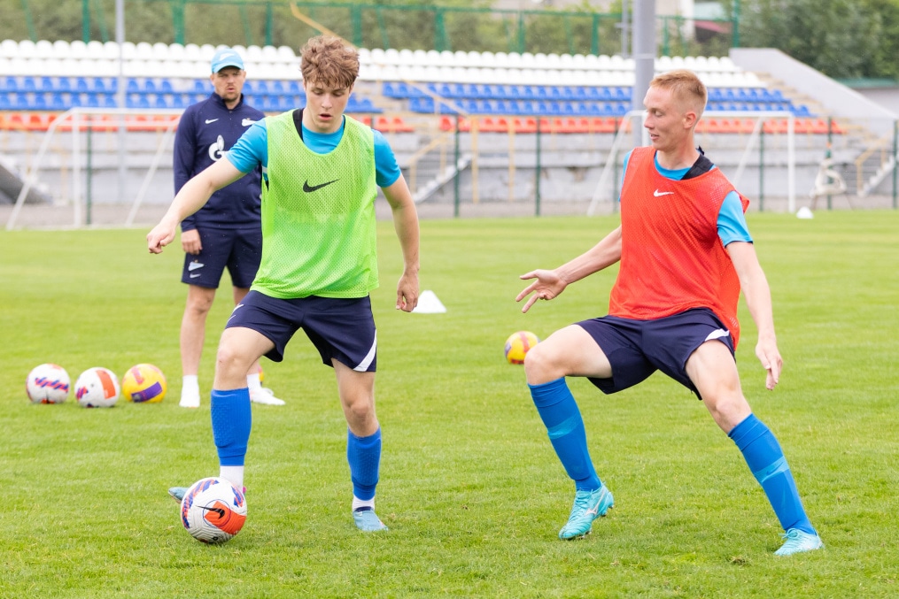 «Газпром» — тренировочные сборы «Зенита»-м в Ставропольском крае: 26 июня, утренняя тренировка