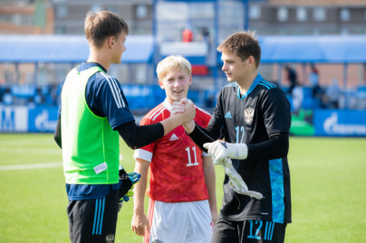 XV международный юношеский турнир памяти Ю. А. Морозова, «Црвена Звезда» — Сборная России