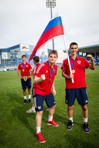 XV международный юношеский турнир памяти Ю. А. Морозова. «Зенит» — «Црвена Звезда»