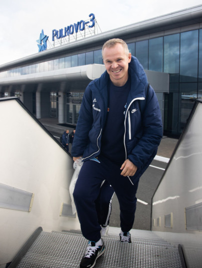 Команда «Зенит» в «Пулково» перед вылетом на матч со «Спартаком»