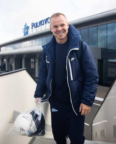 Команда «Зенит» в «Пулково» перед вылетом на матч со «Спартаком»