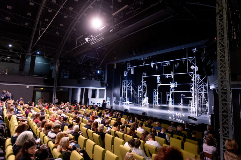 Воспитанники Академии посетили «Молодежный театр на Фонтанке»