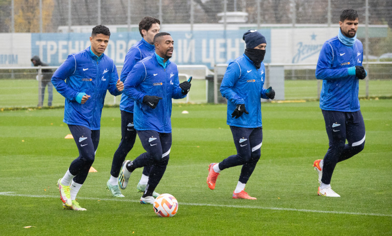 Тренировка «Зенита» перед матчем с «Крыльями Советов»