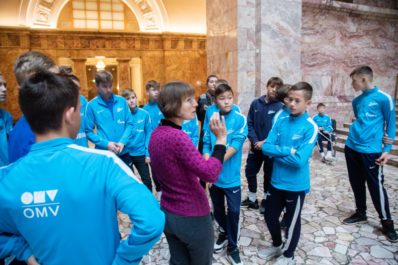 Команда «Газпром»-Академии 2007 г.р., на экскурсии в Этнографическом музее