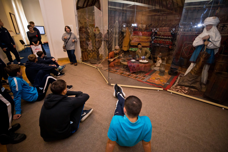 Команды Академии 2008 и 2009 г.р. на экскурсии в Этнографическом музее