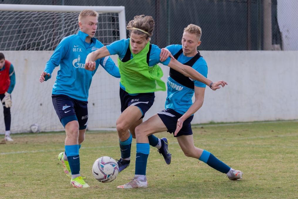 «Газпром» — тренировочные сборы «Зенита»-м в Турции: 19 ноября, утренняя тренировка