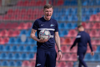 «Газпром» — тренировочные сборы «Зенита»-м в Турции: 19 ноября, утренняя тренировка