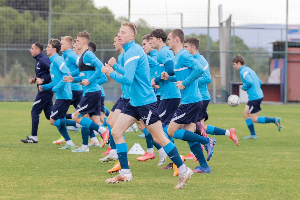 «Газпром» — тренировочные сборы «Зенита»-м в Турции: 25 ноября, утренняя тренировка