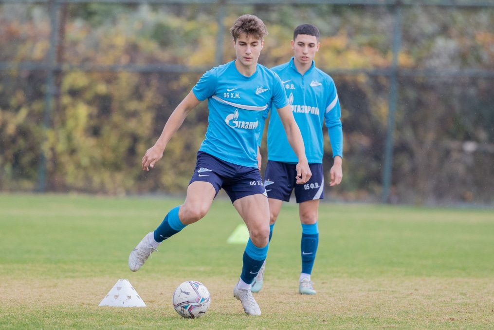 «Газпром» — тренировочные сборы «Зенита»-м в Турции: 25 ноября, утренняя тренировка