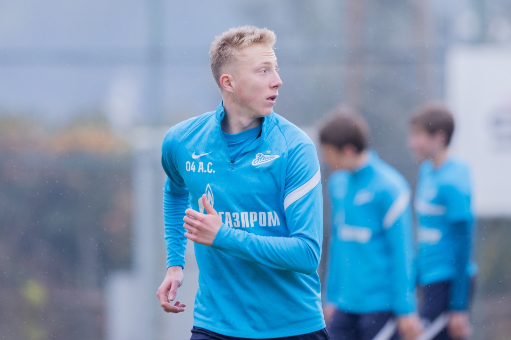 «Газпром» — тренировочные сборы «Зенита»-м в Турции: 25 ноября, утренняя тренировка