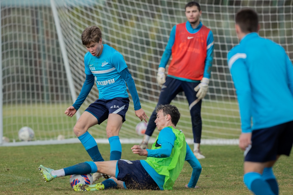 «Газпром» — тренировочные сборы «Зенита»-м в Турции: 25 ноября, утренняя тренировка