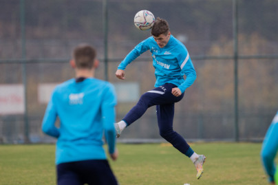 «Газпром» — тренировочные сборы «Зенита»-м в Турции: 28 ноября, утренняя тренировка