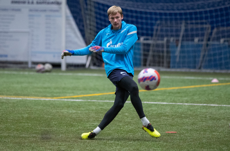 Тренировка команд ЮФЛ-1 и ЮФЛ-2 в «Газпром»-Академии
