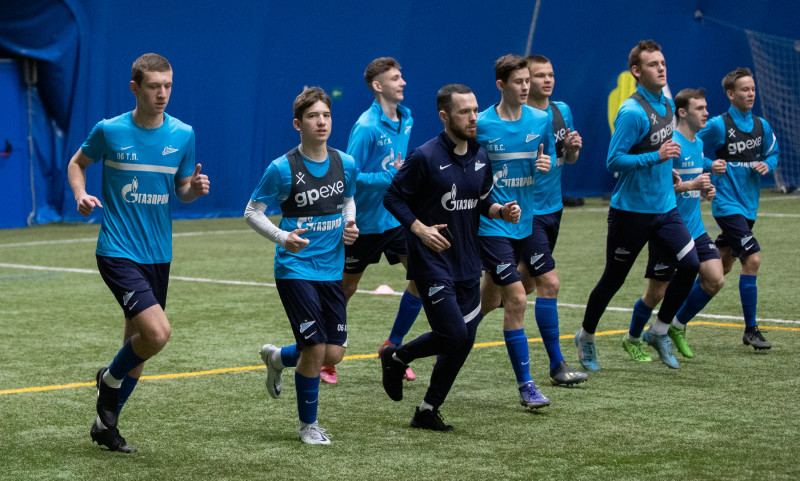 Тренировка команд ЮФЛ-1 и ЮФЛ-2 в «Газпром»-Академии