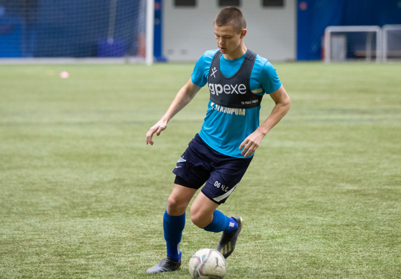 Тренировка команд ЮФЛ-1 и ЮФЛ-2 в «Газпром»-Академии