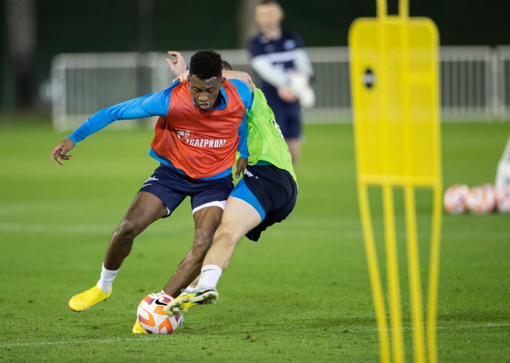 «Газпром»-тренировочные сборы в Катаре: 16 января, вечерняя тренировка