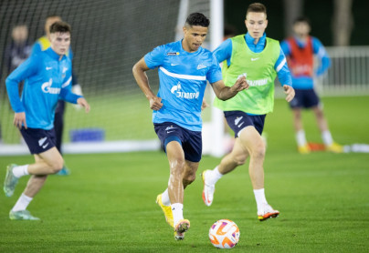 «Газпром»-тренировочные сборы в Катаре: 16 января, вечерняя тренировка