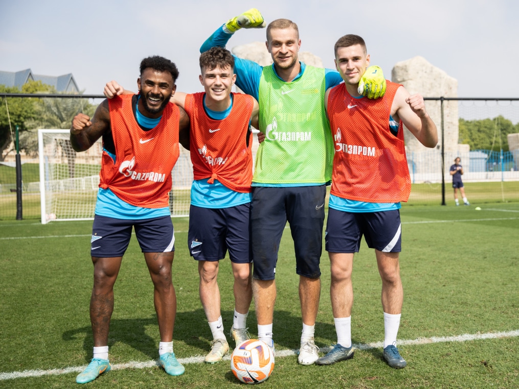 «Газпром»-тренировочные сборы в Катаре: 19 января, утренняя тренировка