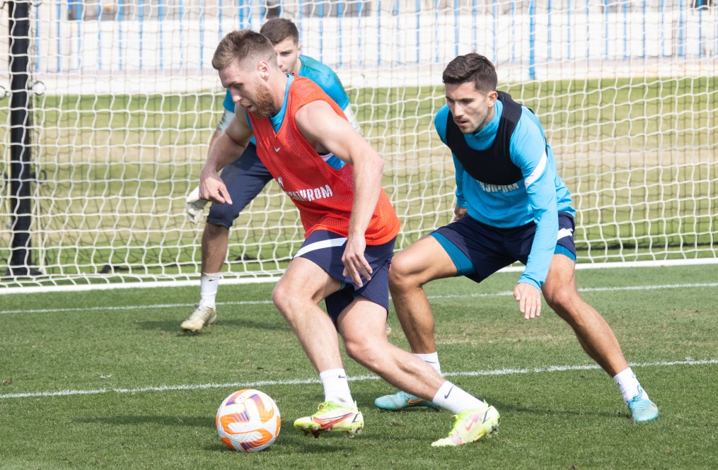 «Газпром»-тренировочные сборы в Катаре: 19 января, утренняя тренировка