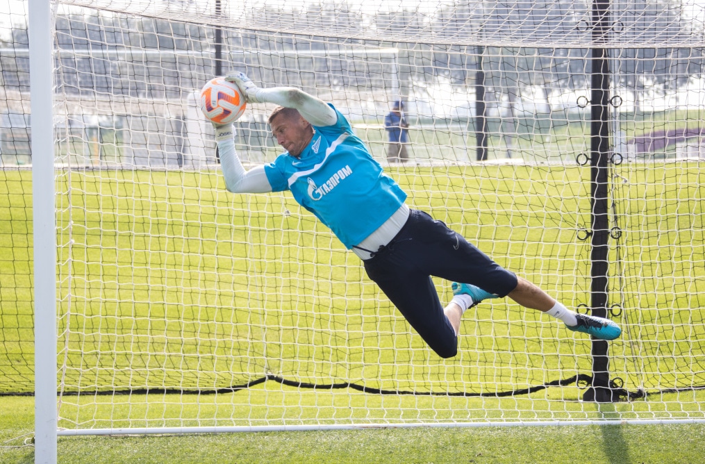 «Газпром»-тренировочные сборы в Катаре: 19 января, утренняя тренировка