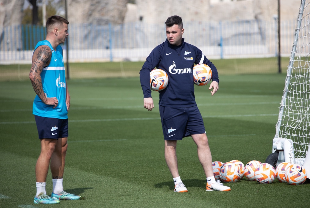 «Газпром»-тренировочные сборы в Катаре: 19 января, утренняя тренировка