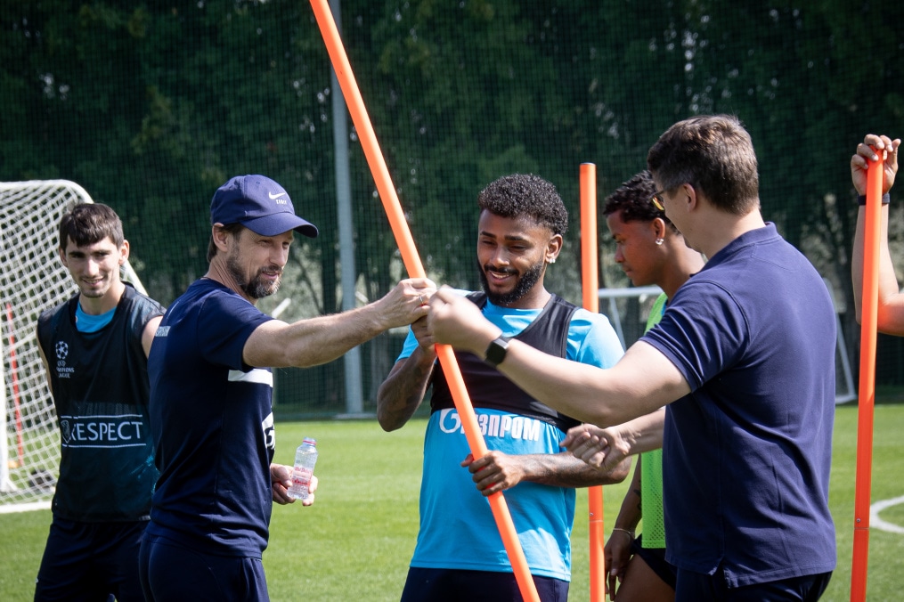 «Газпром» — тренировочные сборы в Дубае, 4 февраля: утренняя тренировка